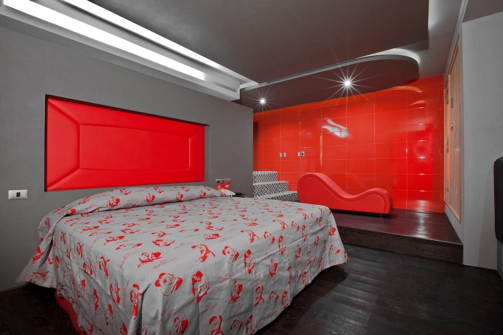 Eurosuites Oceania - Adults Only Мексико Сити Стая снимка